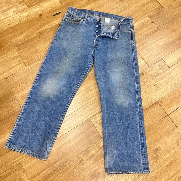 LEVIS Vintage 501 Distressed Classic Wash Straight Leg Jeans - Picture 7 of 16